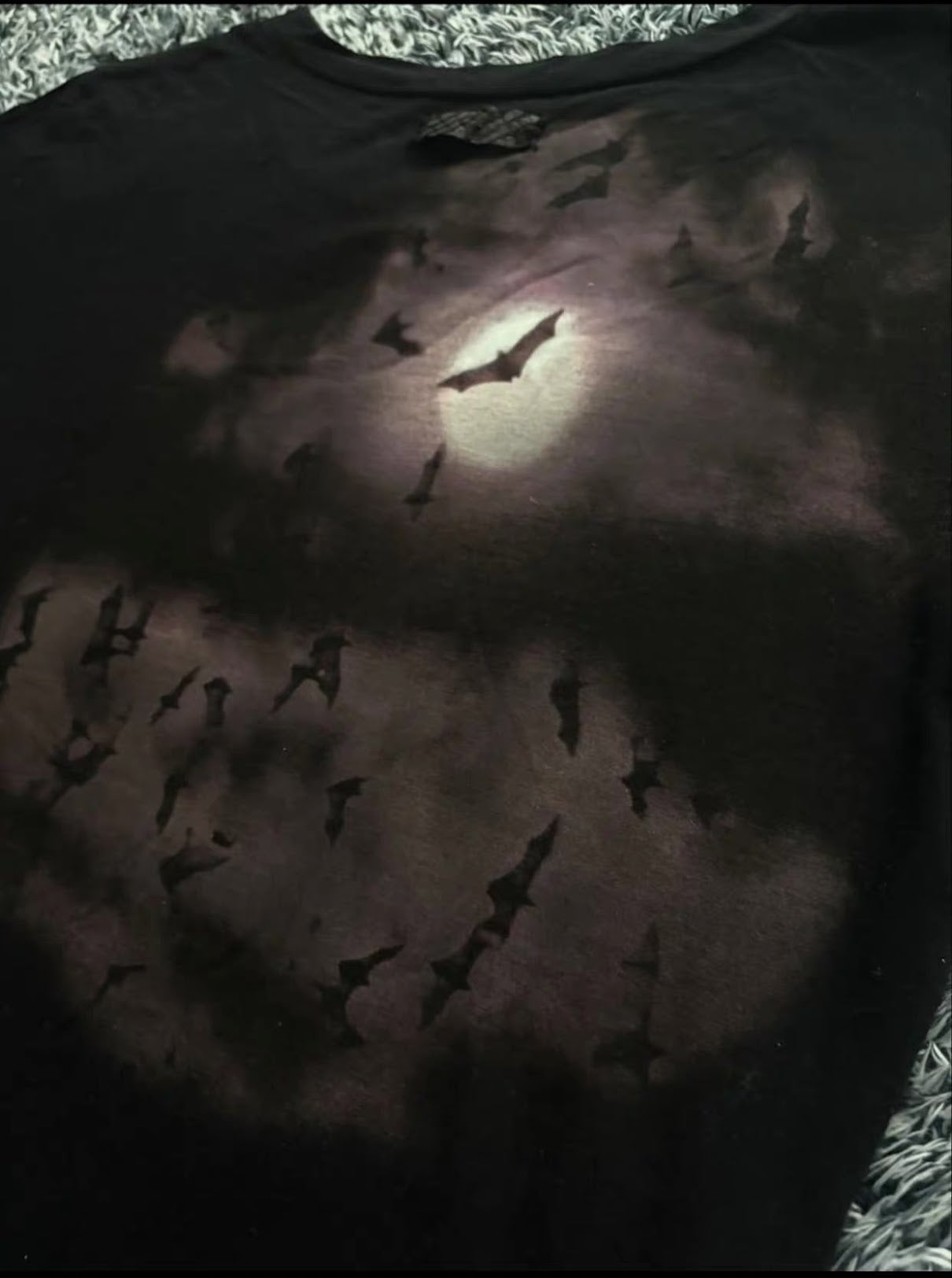 ФУТБОЛКА IF SIX WAS NINE "BAT IN THE MOON"